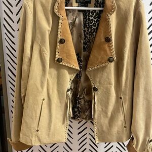Chic Beige Leather Jacket with Suede Accents